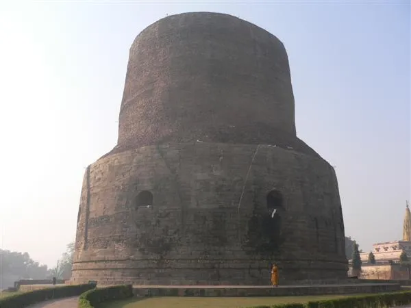 Dhamekh Stupa