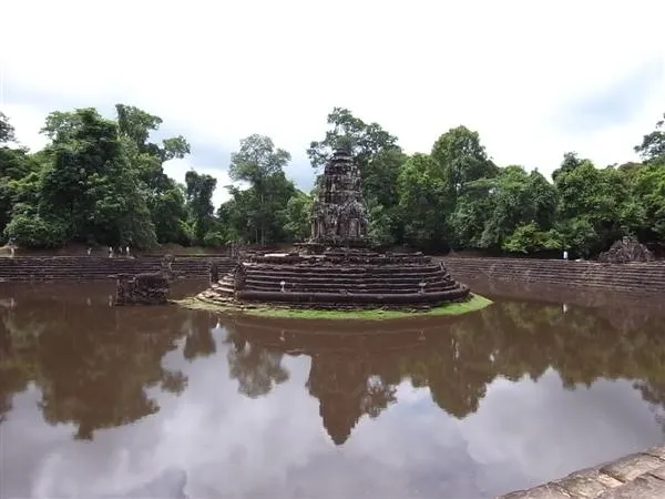 Preah Neak Pean