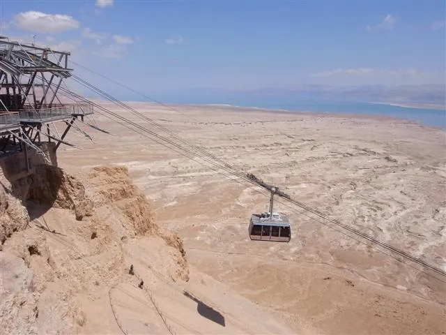 Masada - 吊車