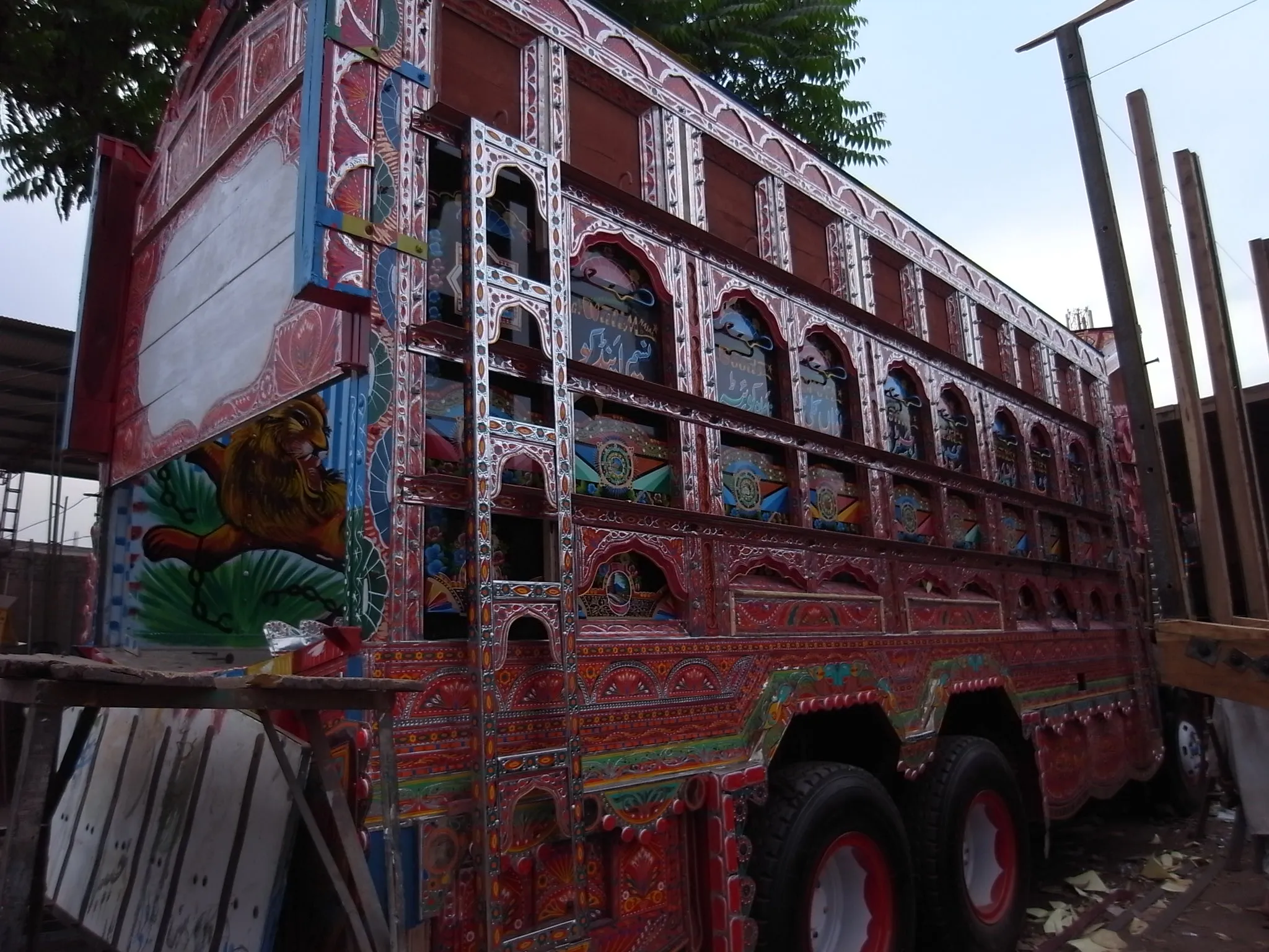 Truck