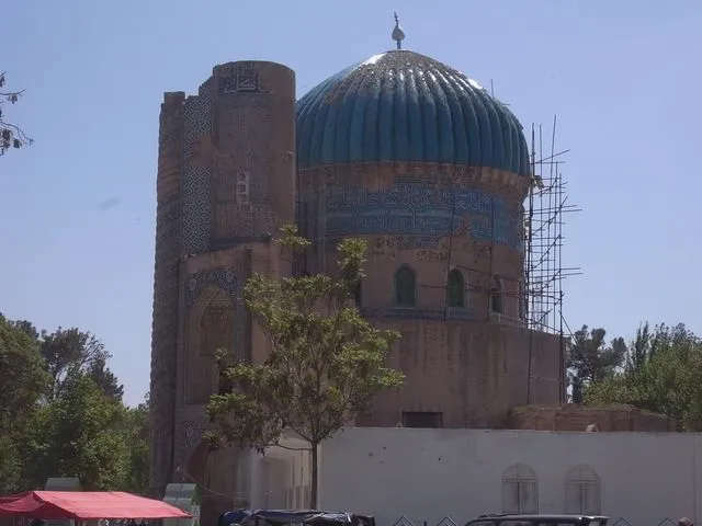 Shrine of Khoja Abu Nasr Parsa