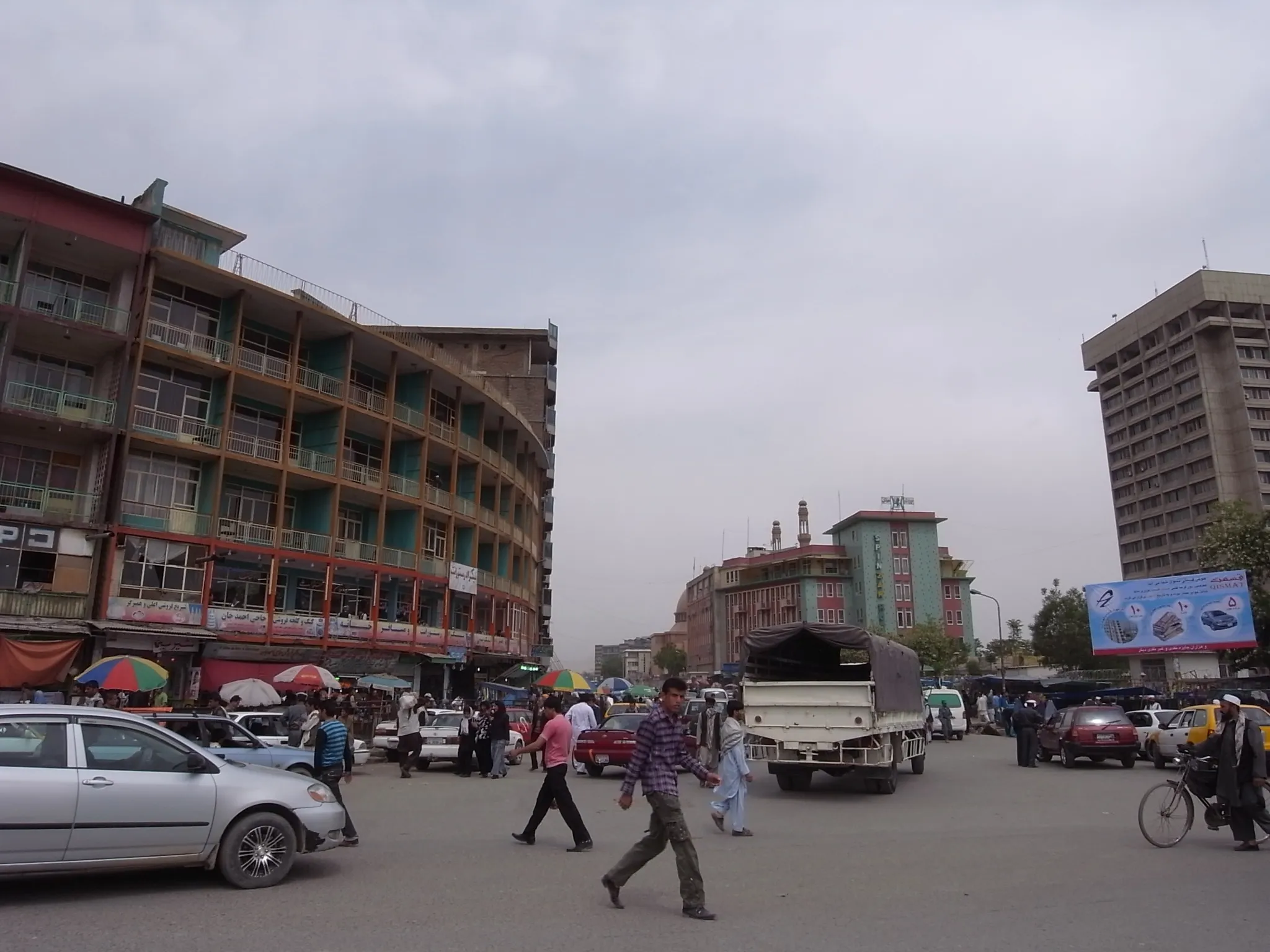 Spinzar Hotel