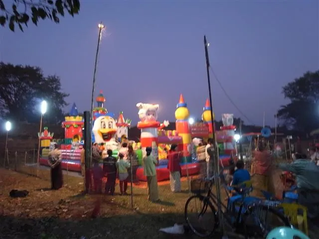 Mrauk U 遊樂場？