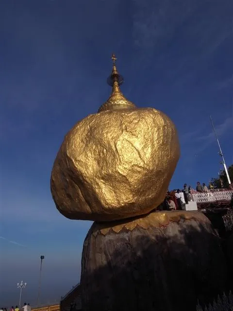 Kyaiktiyo Pagoda