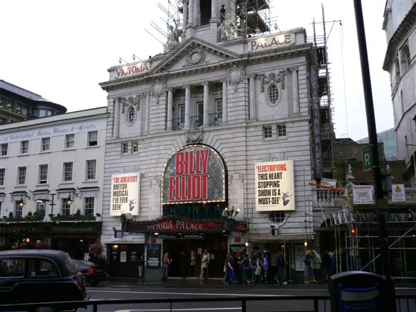 Victoria Palace Theatre